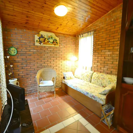 Casa Unifamiliar Con Jard N Privado * Agnone Bagni