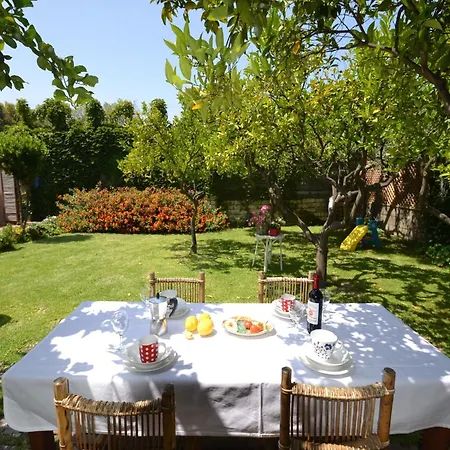 By Holiday home Agnone Bagni